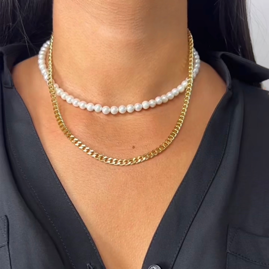 Solid Pearl Necklace